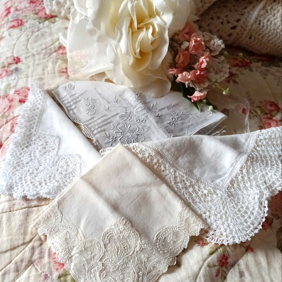 Vintage Accessories - Four Vintage, Fine Bridal Elegant White Handkerchiefs!